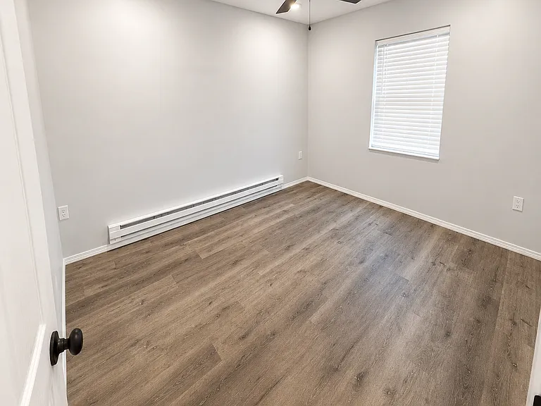 2833 Patch St — Photo 13