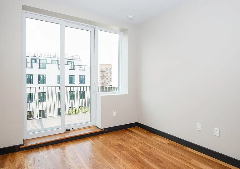 2823 Snyder Ave #4B — Photo 7