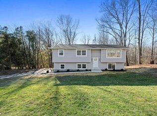 50 Fenmore Dr, Wappingers Falls, NY 12590
