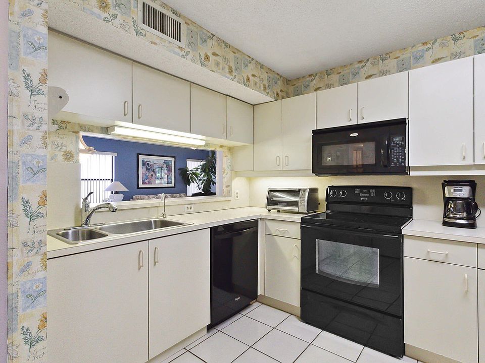 1st image of 10075 53rd Way S #1401