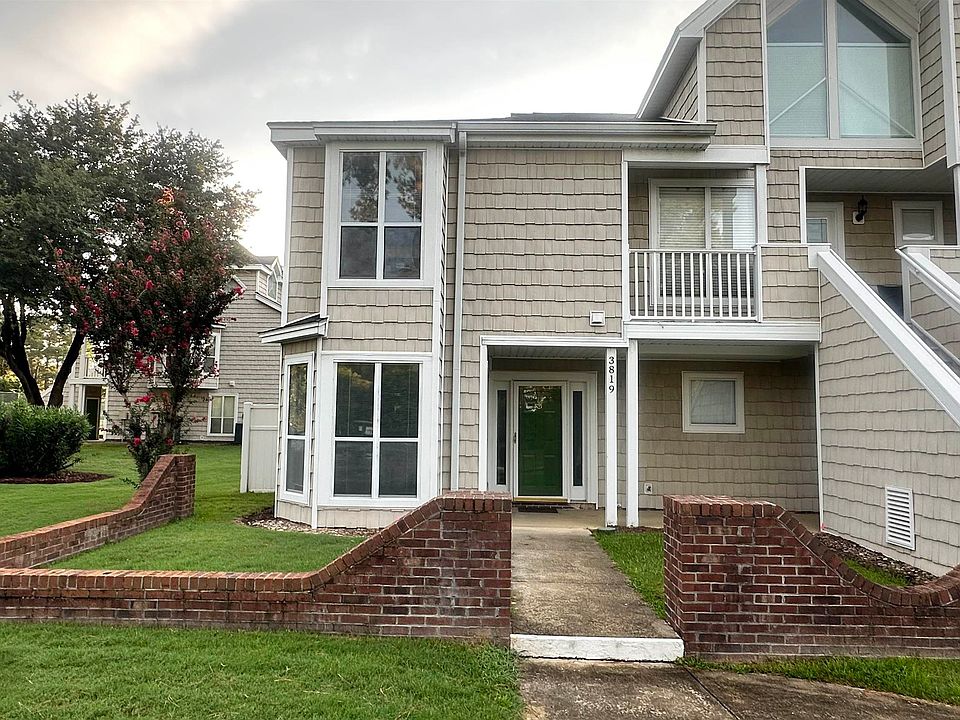 1st image of 3819 Masters Ct. #3819