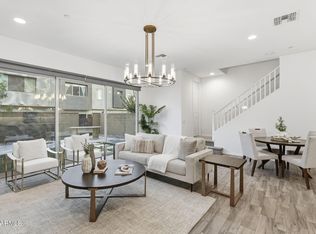 1973 W Kinfield Trl, Phoenix, AZ 85085