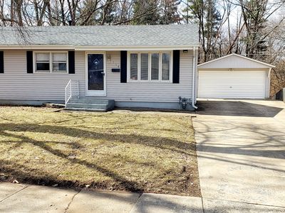 114 Dawn Dr, Springfield, IL, 62702
