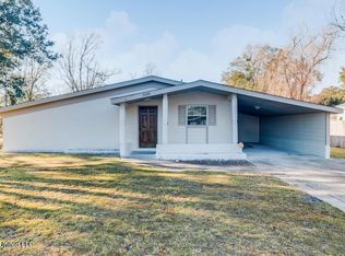 2108 Glendale St, Pascagoula, MS 39567