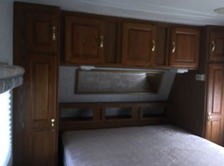 2002 Thom St, Flint, MI 48506