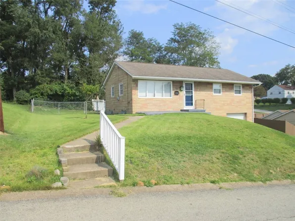 24 Russell St, Baden, PA 15005