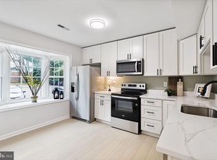 4903 Van Walbeek Pl, Annandale, VA 22003