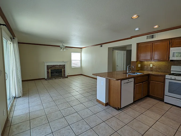 28763 Dijon Ct — Photo 7