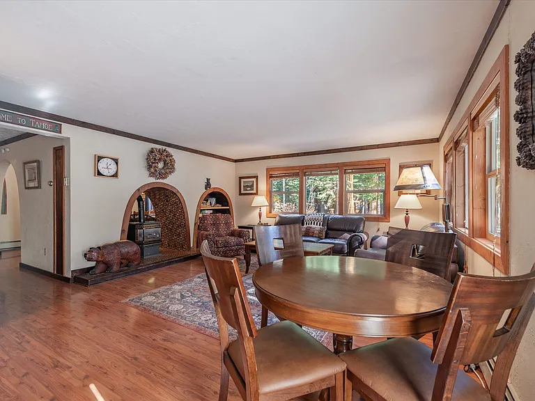 400 Grimsel Pass Rd — Photo 4