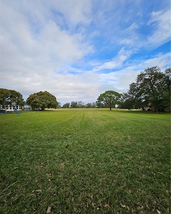 2nd image of 7232 Coral Ridge Rd
