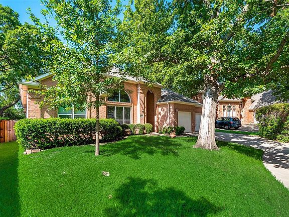 2nd image of 2708 Thistlewood Ct