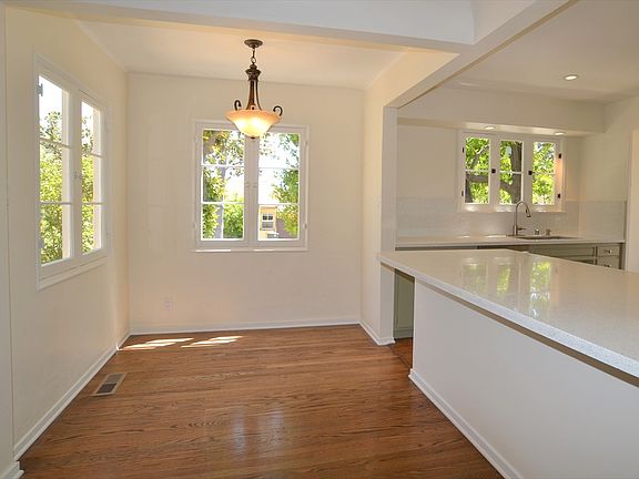 5th image of 1405 Highland Ave