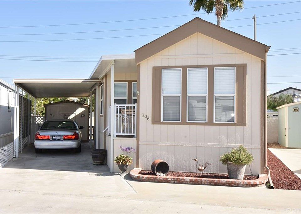 1st image of 1295 S Cawston Ave Space 306