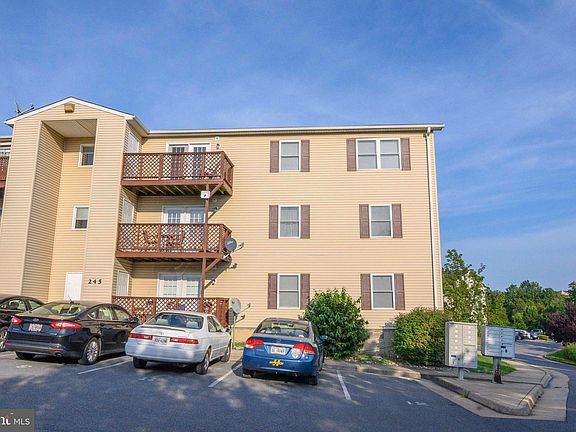 3rd image of 245 Brandy Ct #K