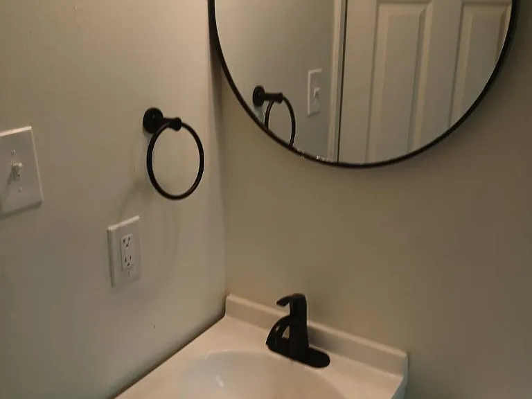 Unit Photo