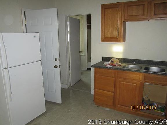 5th image of 205 W Oakland Ave