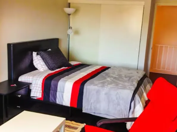 8 Rockrose Way, Irvine, CA 92612