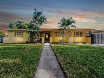 1220 NW 88th St, Miami, FL, 33147