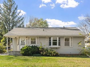5904 Queen Ave S, Minneapolis, MN 55410