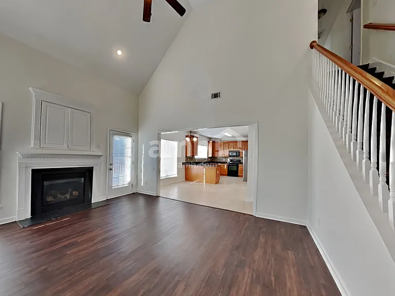 237 Mott Rd — Photo 6