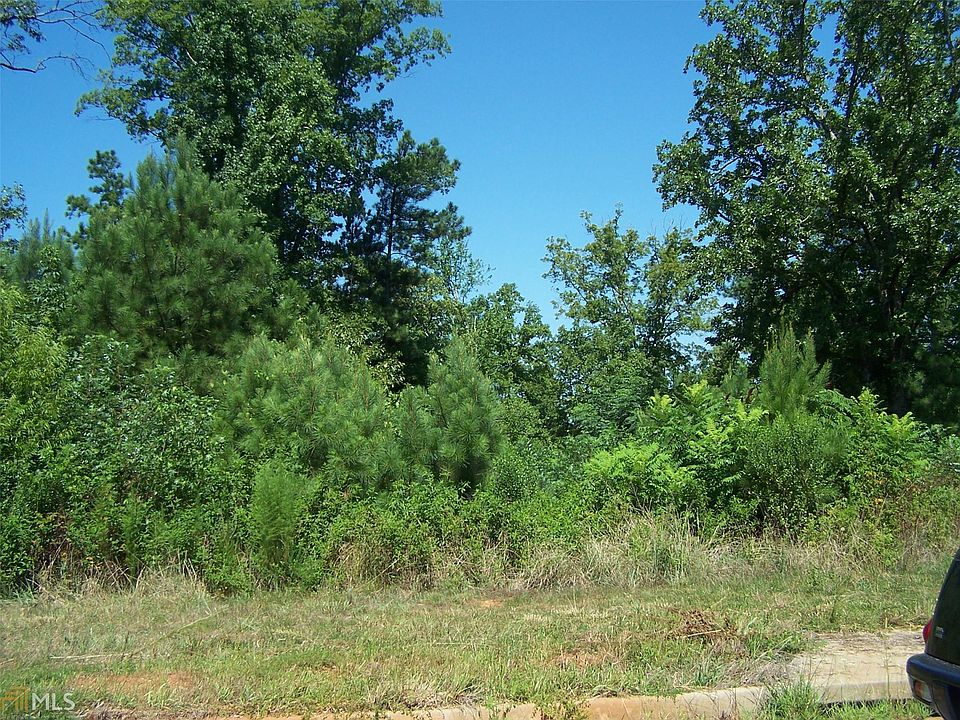 1st image of 40 Stewart Glen Dr