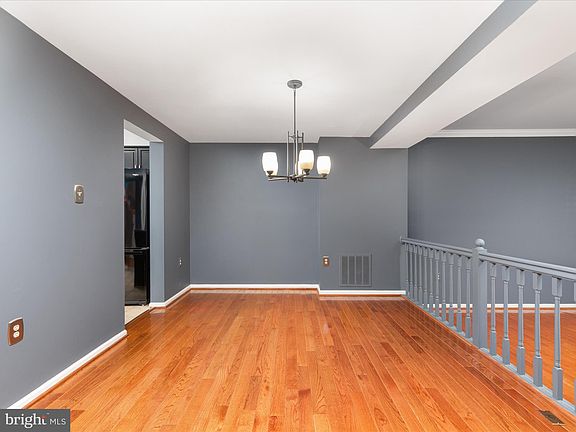 5th image of 6521 Kemper Lakes Ct