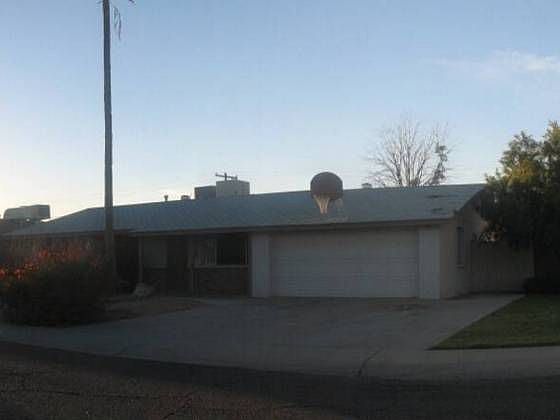 1st image of 3630 W Hayward Ave