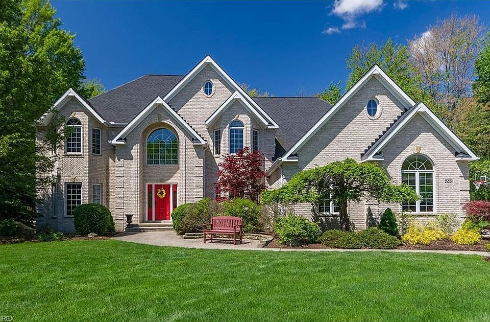 1st image of 4563 Hunting Valley Ln