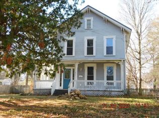 412 Maumee St, Jonesville, MI