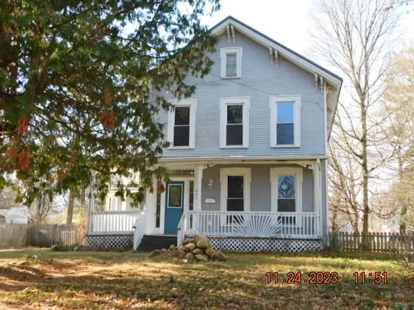 412 Maumee St, Jonesville, MI 49250