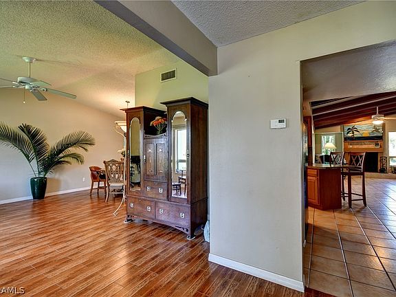 5th image of 411 Glenn Ave