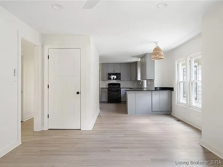226 Sloemer Ave — Photo 5