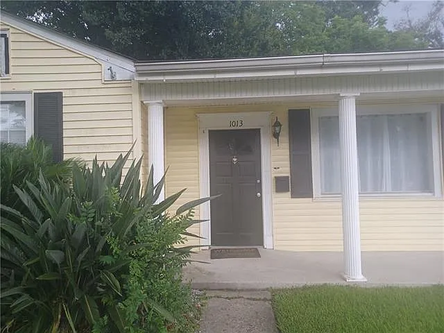 1013 Flanders St — Photo 1