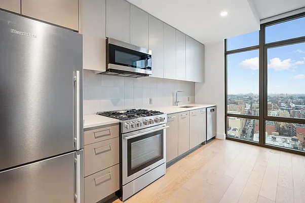 Rented by Living New York | media 44