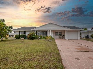 741 Torrey Pines Ave, Sun City Center, FL 33573