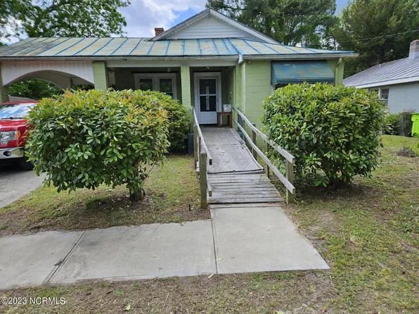 817 Smith Street, New Bern, NC 28560