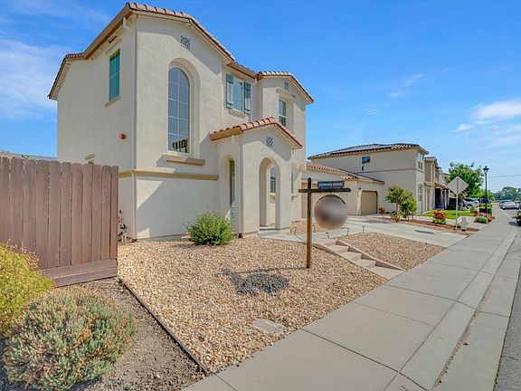 3rd image of 172 Wisteria Circle