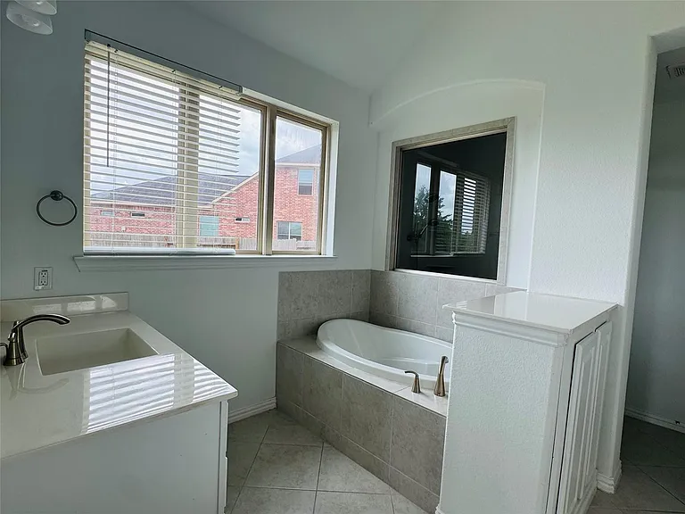 8403 Terrace Valley Cir — Photo 20