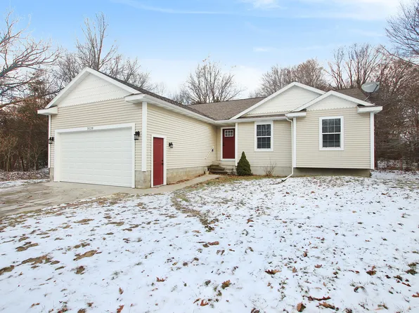 3120 Dangl Ct, Fruitport, MI 49415