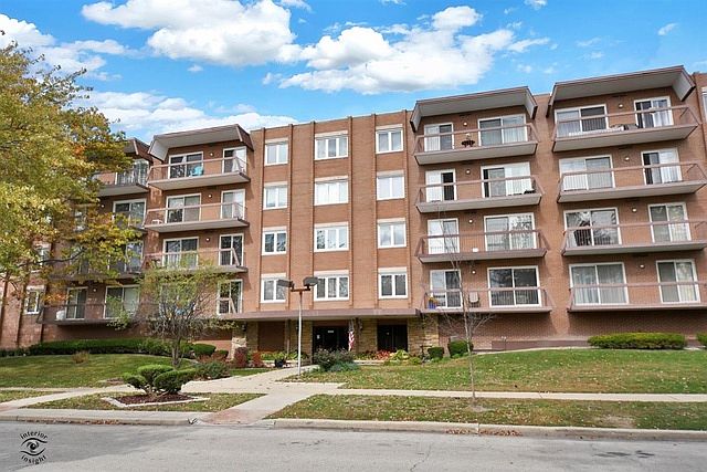 1st image of 8000 W Foster Ln APT 310