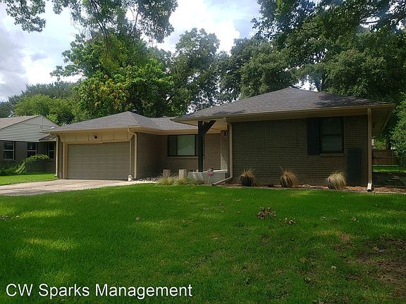 2nd image of 2969 Lavita Ln