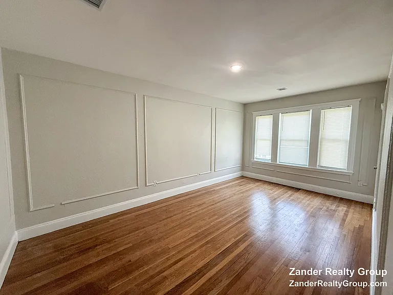 51 Pasadena Rd #2 — Photo 1