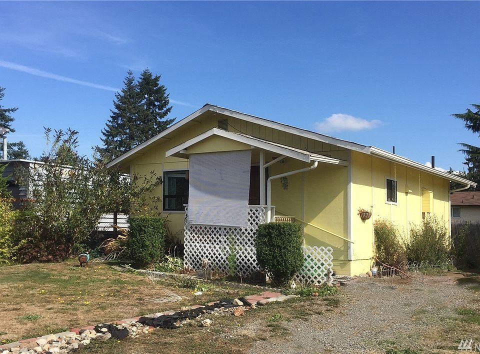 1st image of 2428 S 135th St