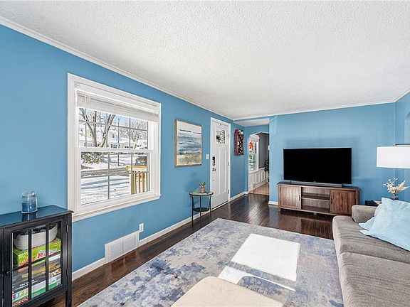 5th image of 7707 McGee St