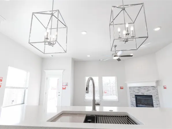 805 Westfall Dr, Choctaw, OK 73020