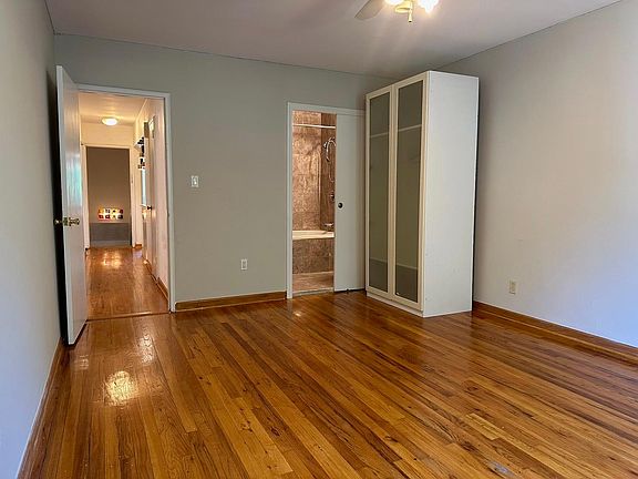 3rd image of 20711 58th Ave