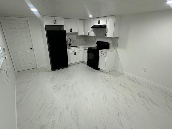 4th image of 1805 Reynolds Rd APT 02