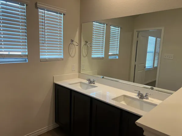 2037 Buffalo Hill Dr, Mesquite, TX 75149