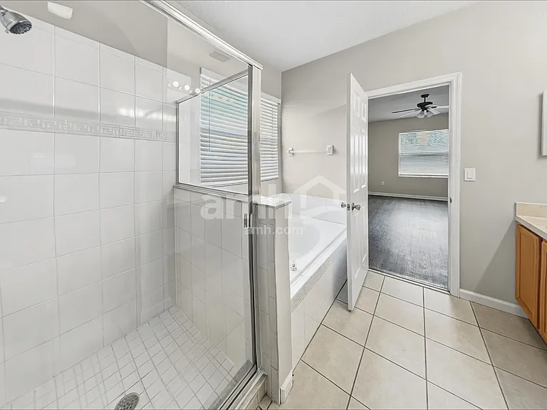 810 Dunkirk Ave NW — Photo 12