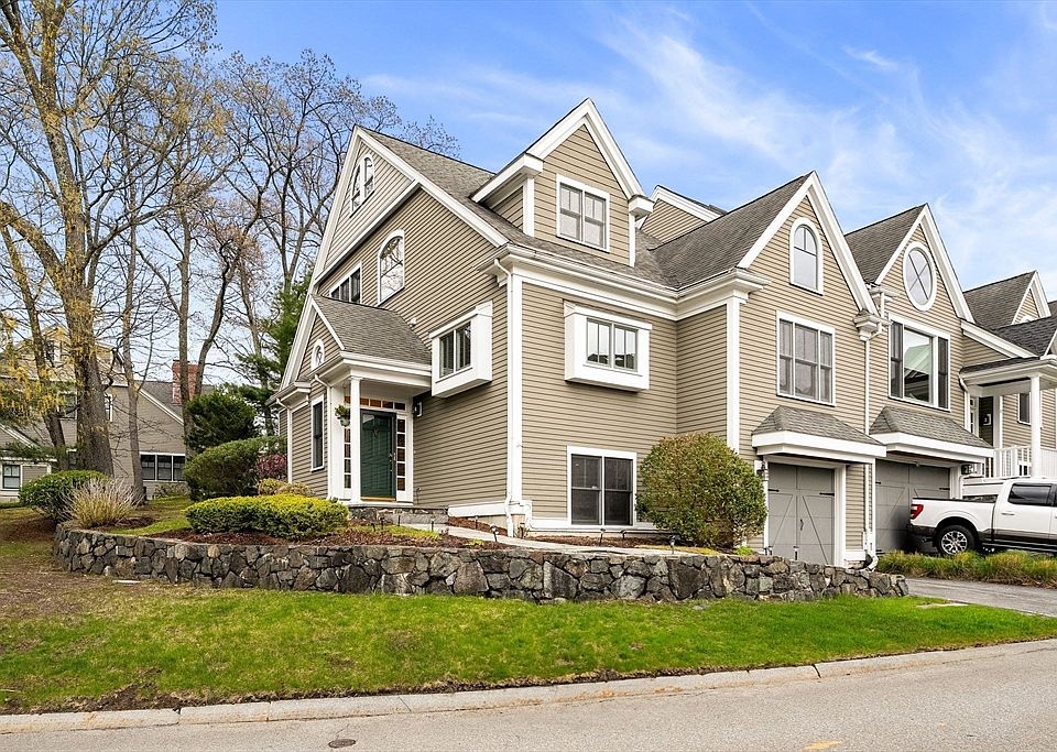 1st image of 127 Johnson Woods Dr